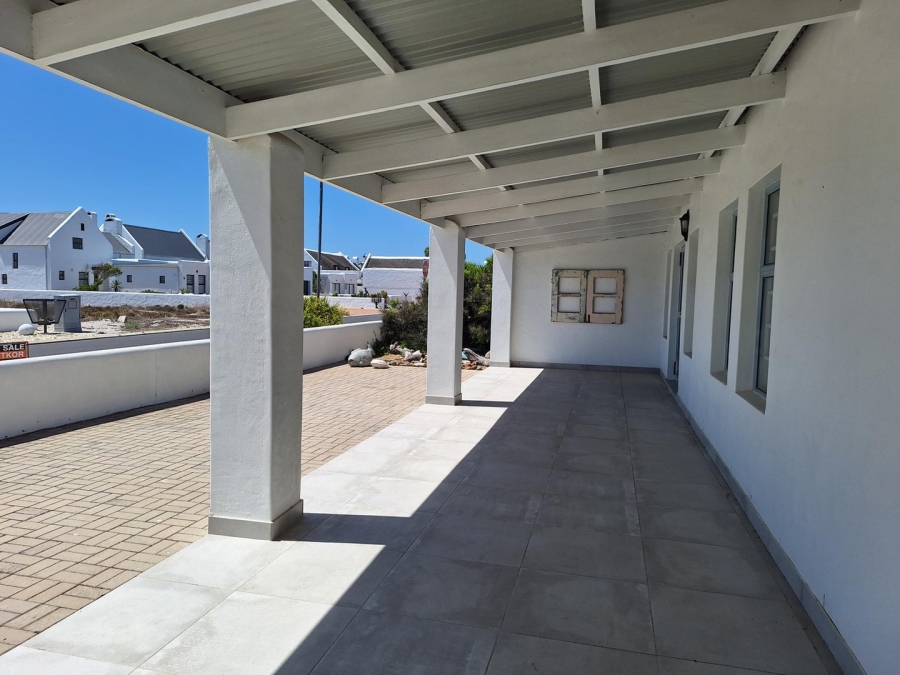 4 Bedroom Property for Sale in Dwarskersbos Western Cape